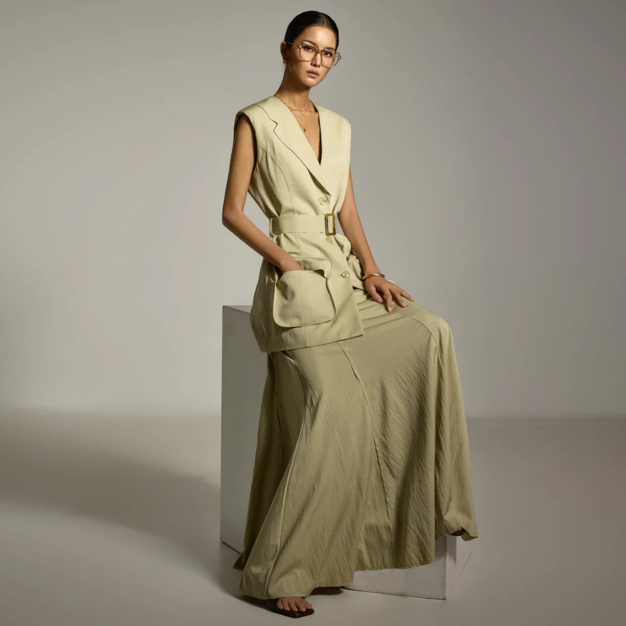 TP2153 Vest and Skirt Set - Image 2