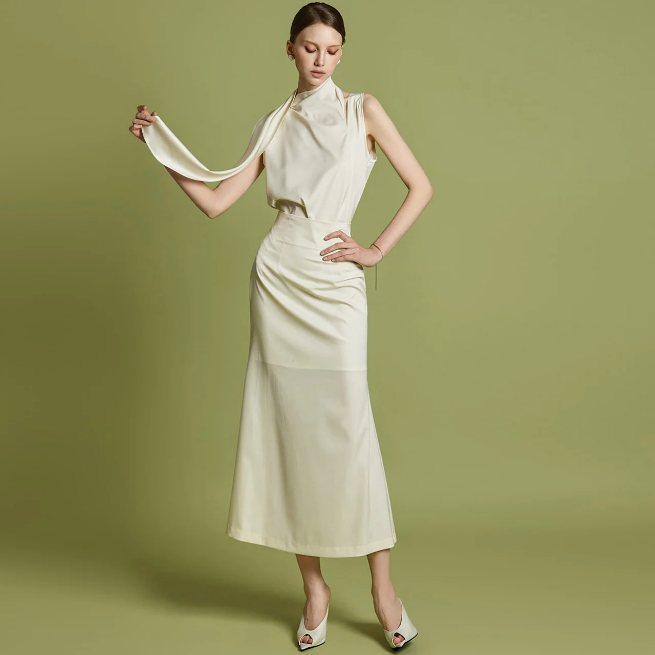 TP2202 Blouse and Skirt Set - Image 2