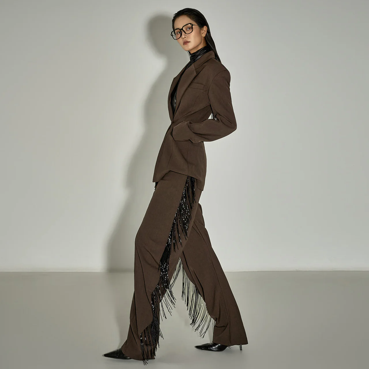 TP2247 Jacket and Slacks Set - Image 2