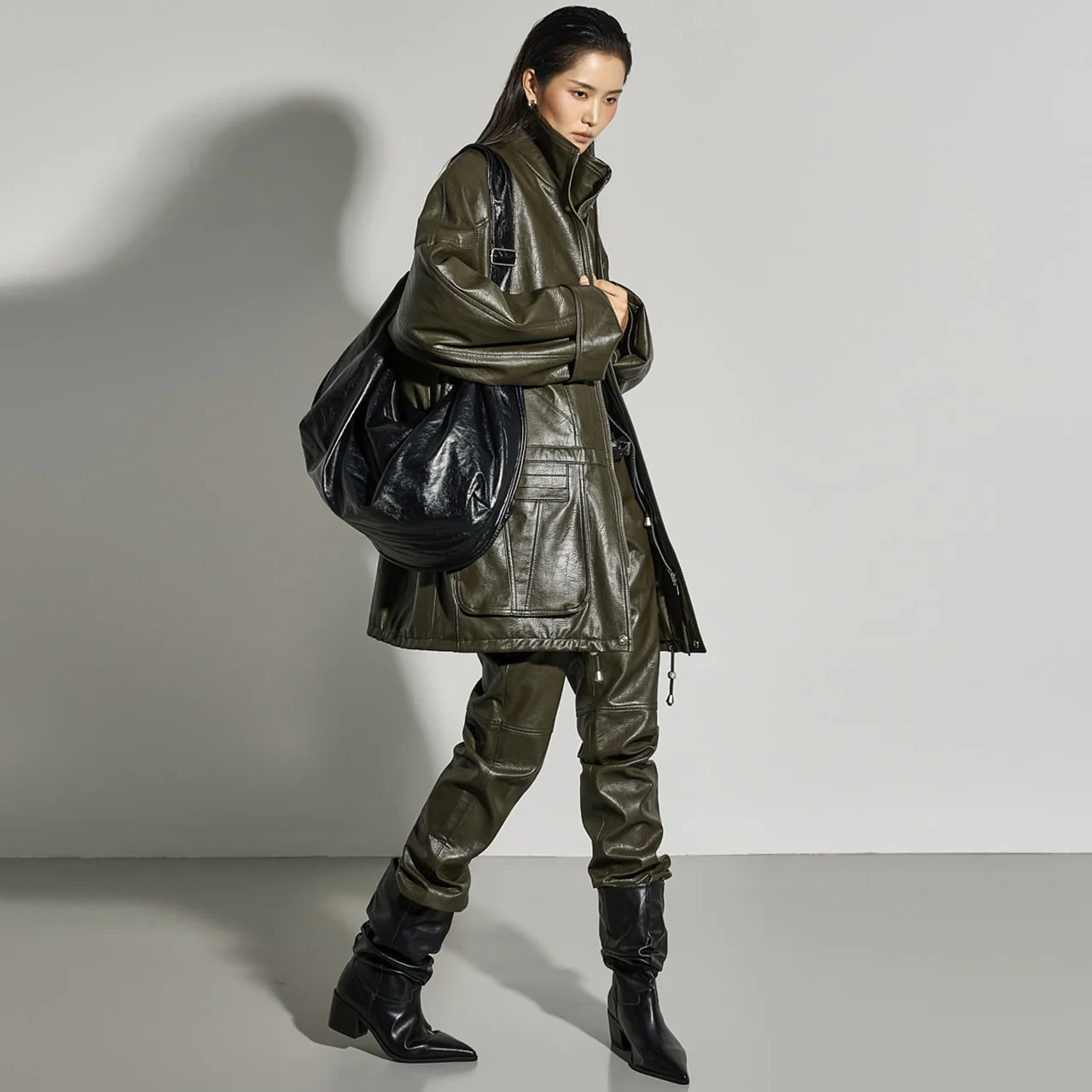 TP2277 Jacket and Pants Set - Image 2