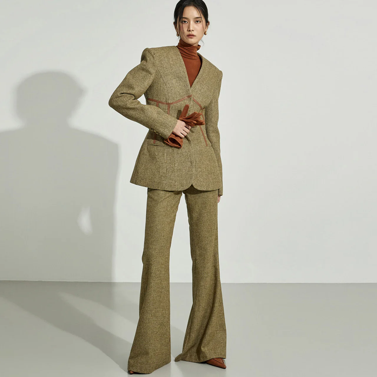 TP2292 Jacket and Slacks Set - Image 2