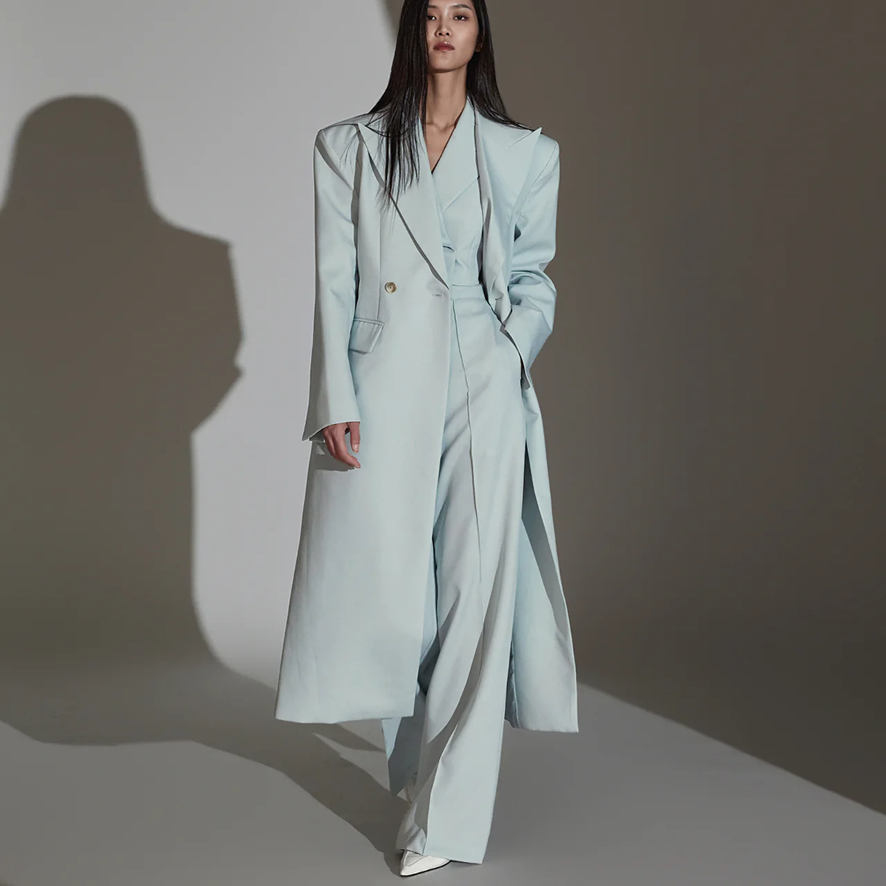 TP9147 Coat, Vest and Pants Set - Image 2