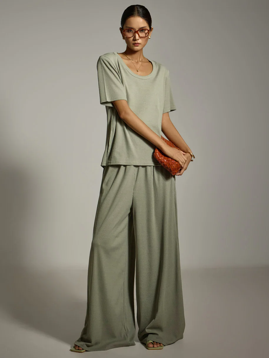 TR042 Sweat Suit Set